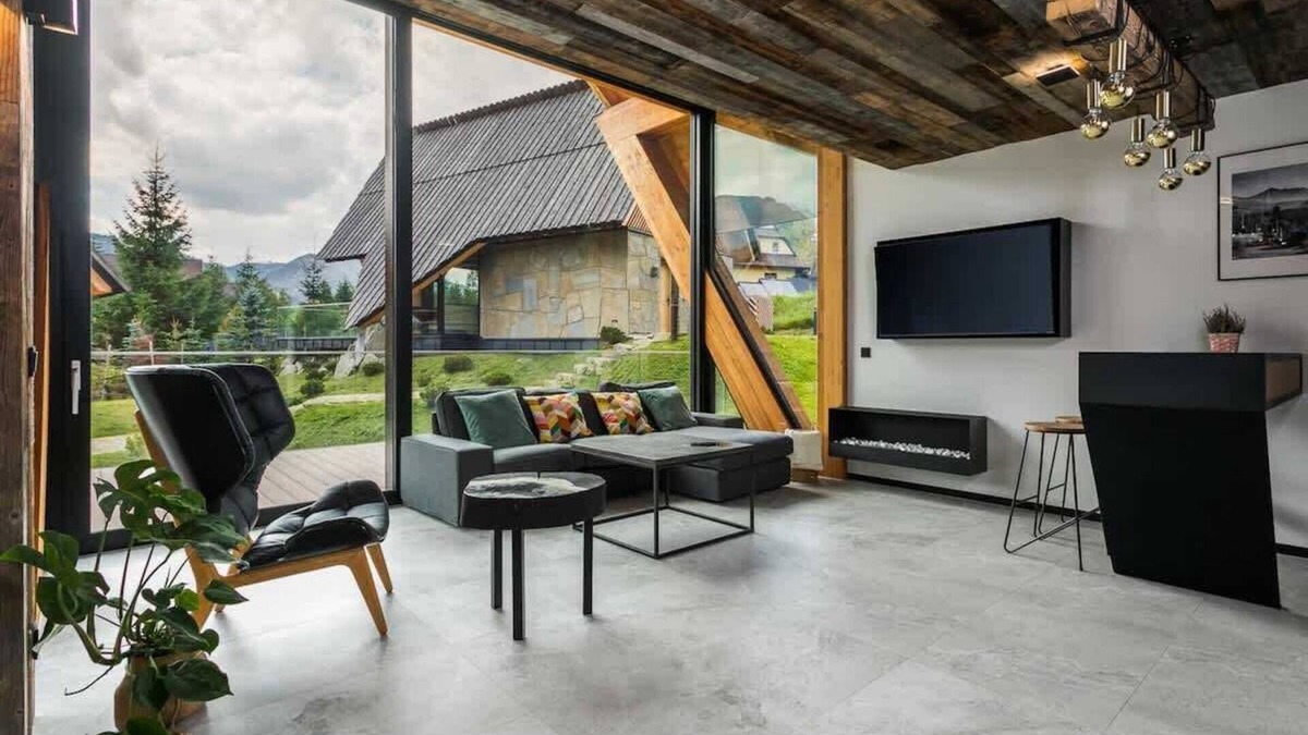 Koscielisko House | Three-Bedroom Villa with jacuzzi C