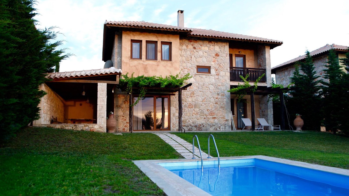 Kriopigi Villa | Three-bedroom villa with private pool