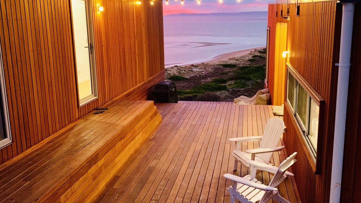 Coles Bay House | Three Little Birds at Freycinet - Ocean views!