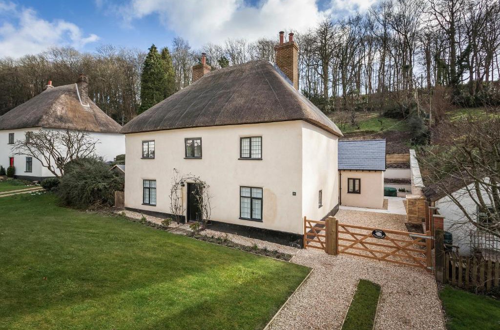 Milton Abbas House | Three Little Pigs Luxury Cottage
