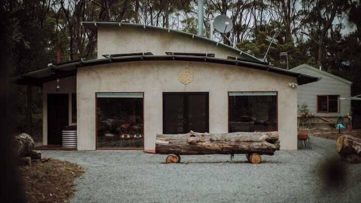 Southern House | Three Little Pigs - Main House