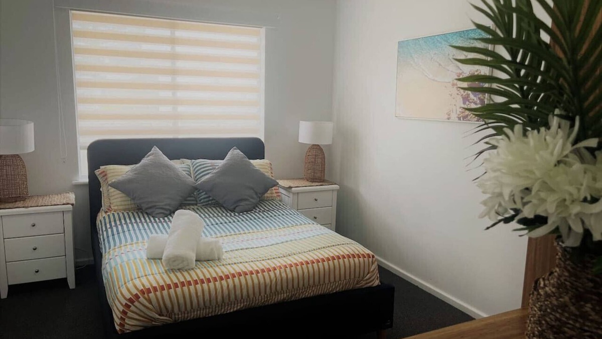 Castletown Apartment | Three Palms Apartments Unit 4