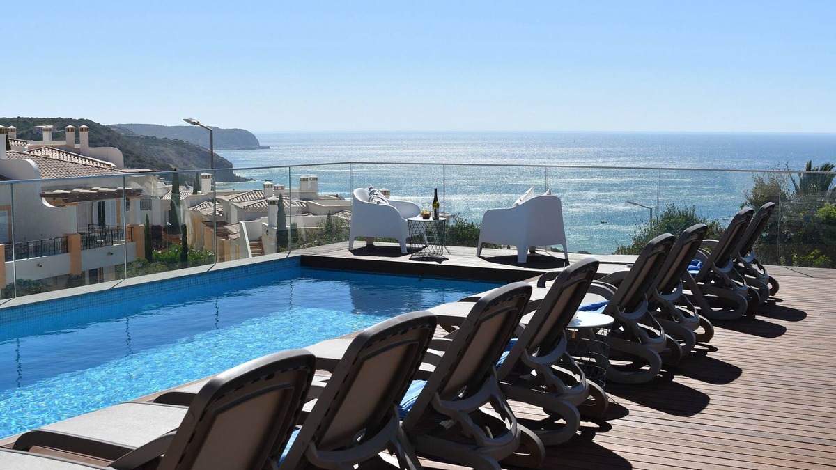 Salema House | Three Palms Nordic Luxury Villa Salema with fantastic seaviews