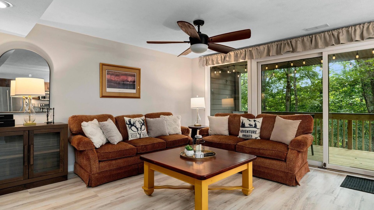 Chestnut Springs Condo | Three Ridges 05 With Wintergreen Advantage