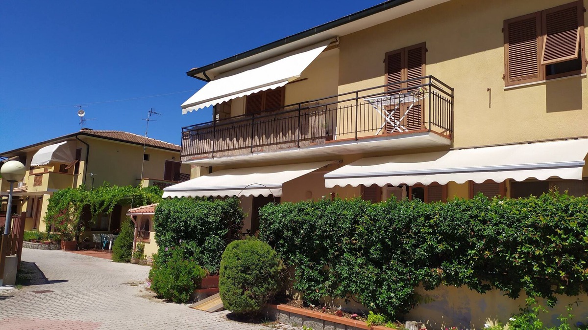 Marina di Campo Apartment | Three-room apartment in Marina di Campo- 300m from the center and beach, p. car
