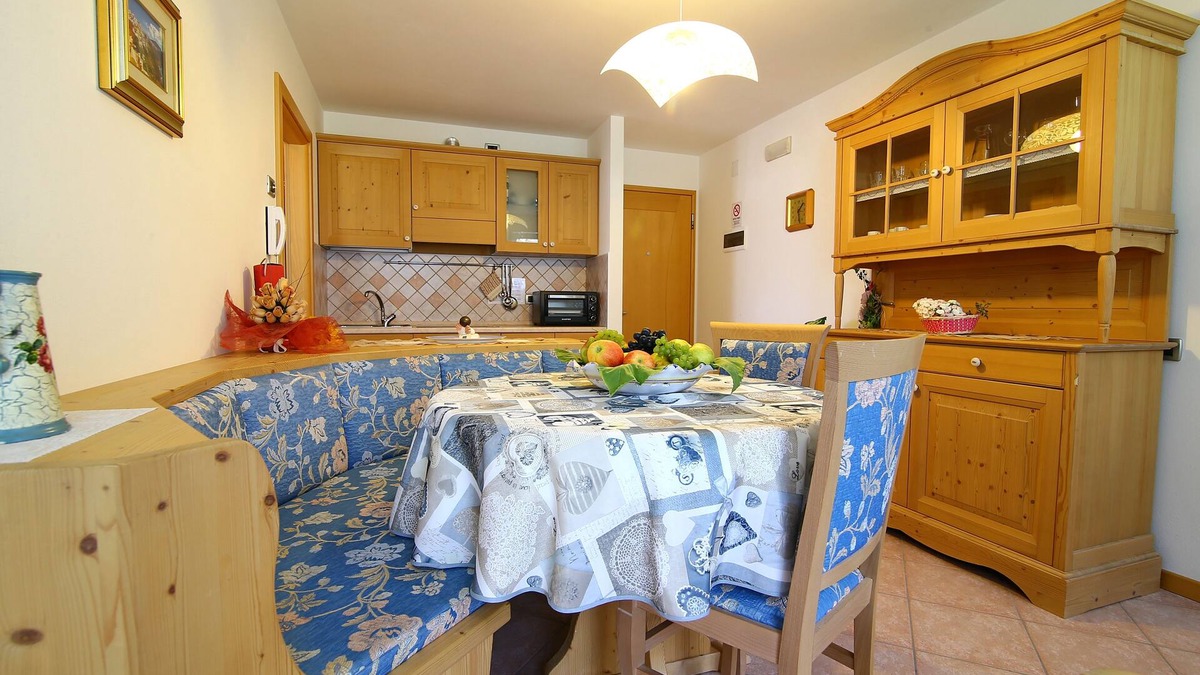 Fai della Paganella Apartment | Three-room apartment with two bathrooms in Fai della Paganella (022081-AT-050199)