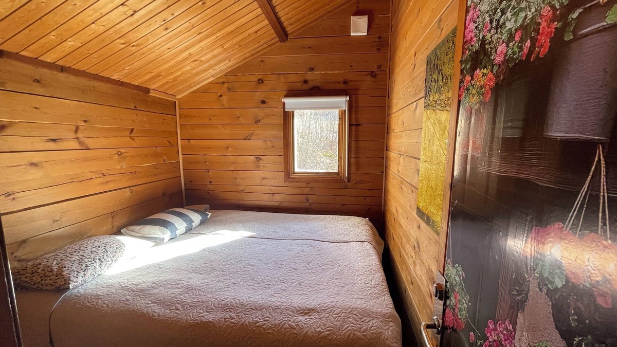 Undenas Cottage | Three Rooms Cottage near Tivedens National Park&Göte kanal