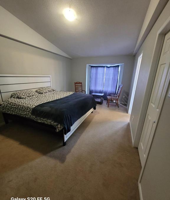 Cardinal Creek House | Three-room townhouse