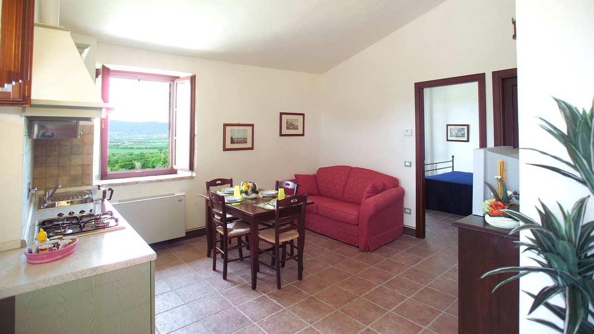 San Mariano Apartment | Three rooms apartment garden view