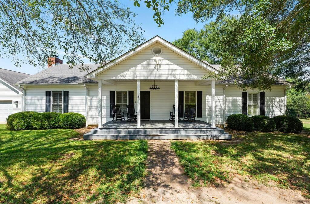 Chattahoochee Hills House | Three Silos Farm -Chatt Hills (NEW & Pet Friendly)