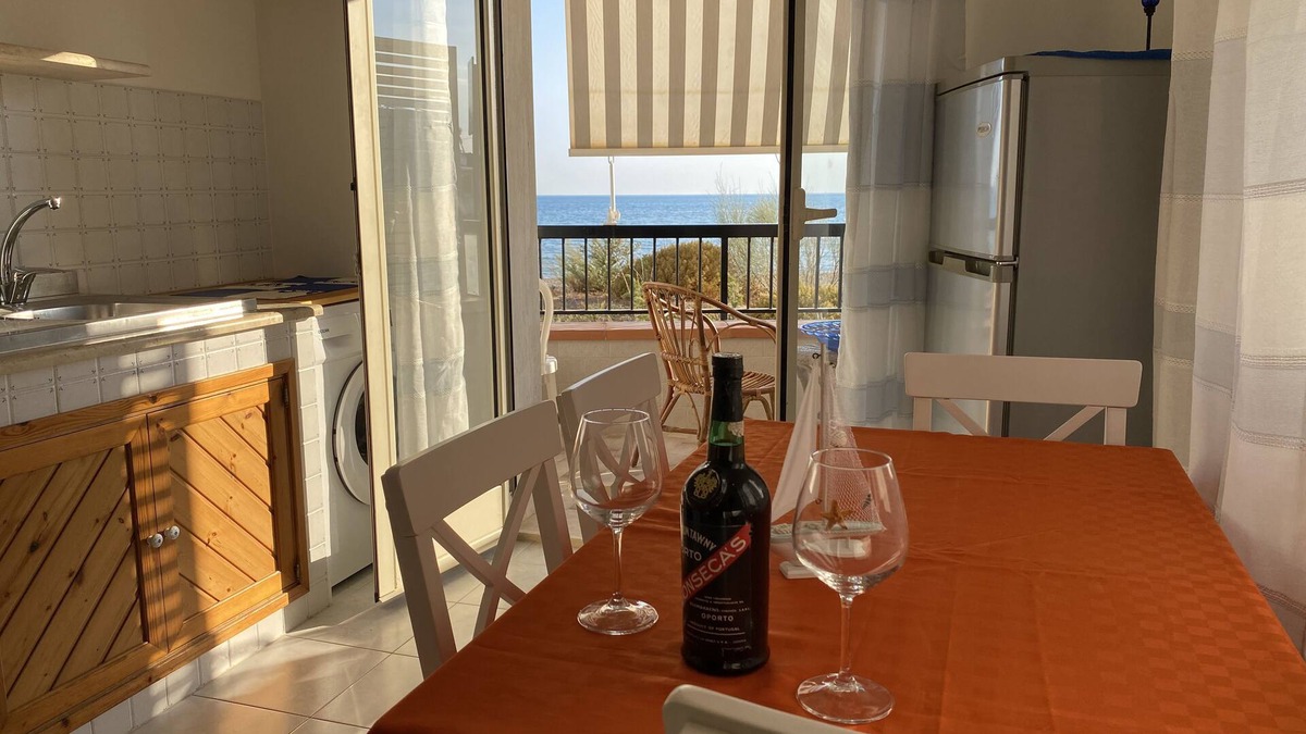 Casuzze Apartment | Three steps to the sea