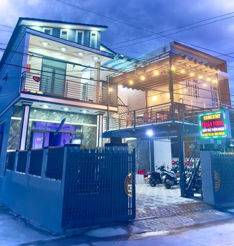 Vinh Hy House | THUẬN VƯƠNG Homestay