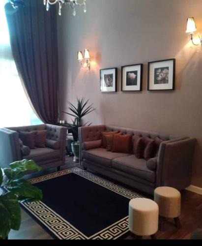 Pelindung House | Tiara Homestay