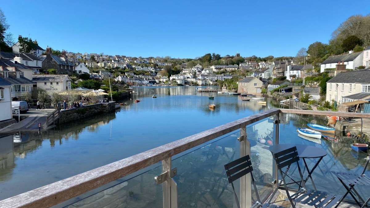 Noss Mayo House | TIDAL WATERS, pet friendly, country holiday cottage in Noss Mayo