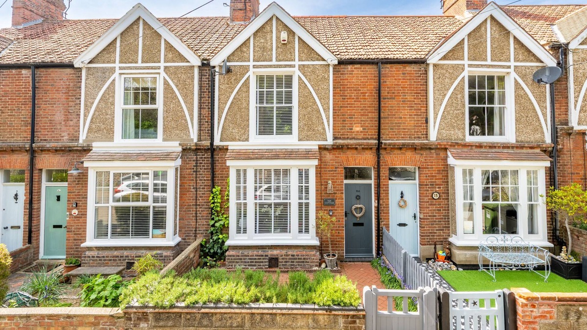 Overstrand Apartment | Tide Cottage (O), Overstrand, Norfolk
