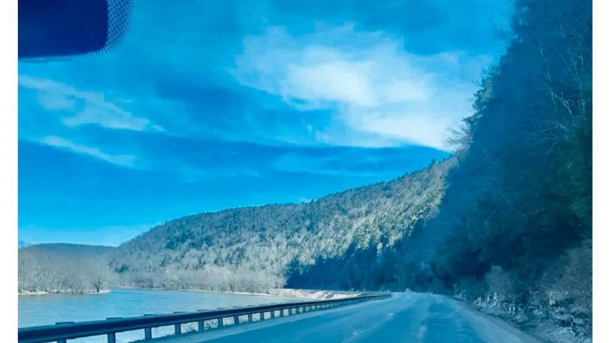 Tidioute House | TIDIOUTE WHISKER BISCUIT-ALLEGHENY RIVER VIEW WITH ACCESS