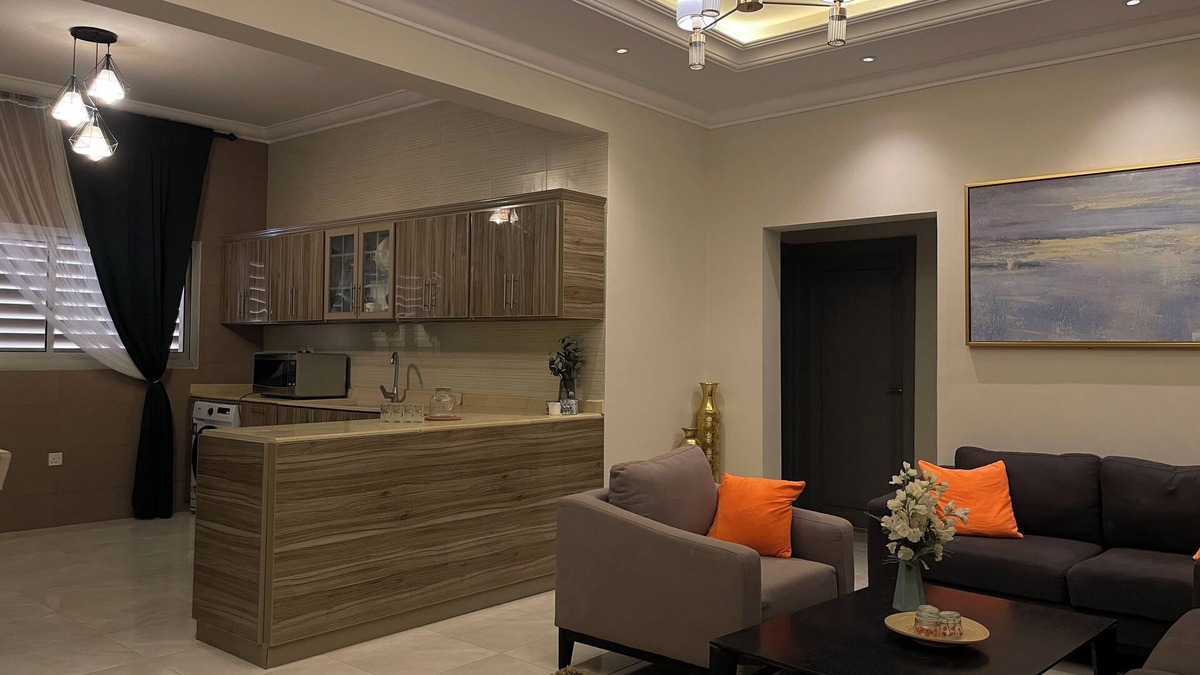 Al Sulimania Apartment | Tiffany New Two-bedroom Apartment with Balcony