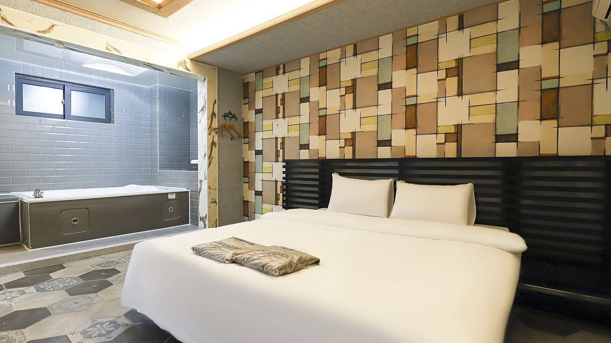 Jeungpyeong Hotel | Tiffany Self Check-in Hotel