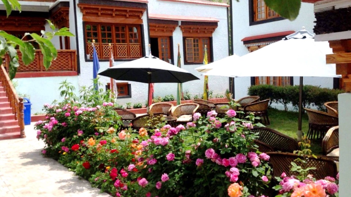 Tingmosgang Hotel | TIH Namra Village Hotel - Temisgam