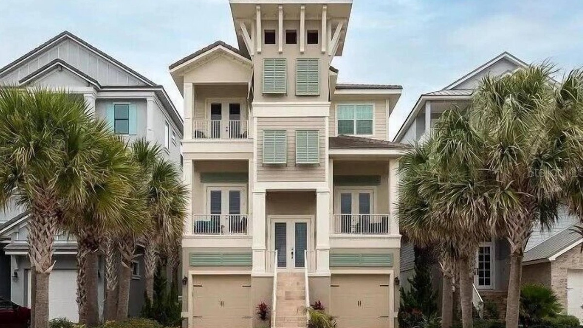 Palm Coast House | Tiki Tides Welcomes - Direct Oceanfront Heated Pool Home In Cinnamon Beach!