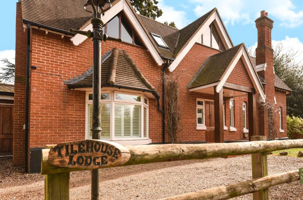 Uxbridge House | Tilehouse lodge