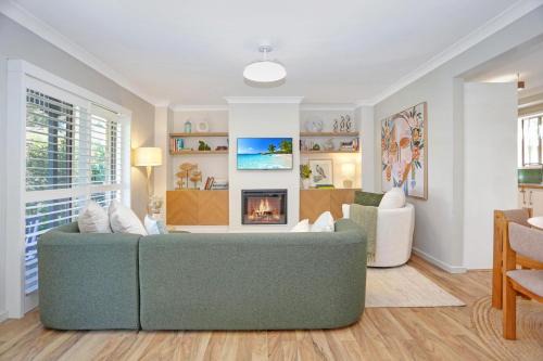 Hawks Nest House | Tilly and Annies Place