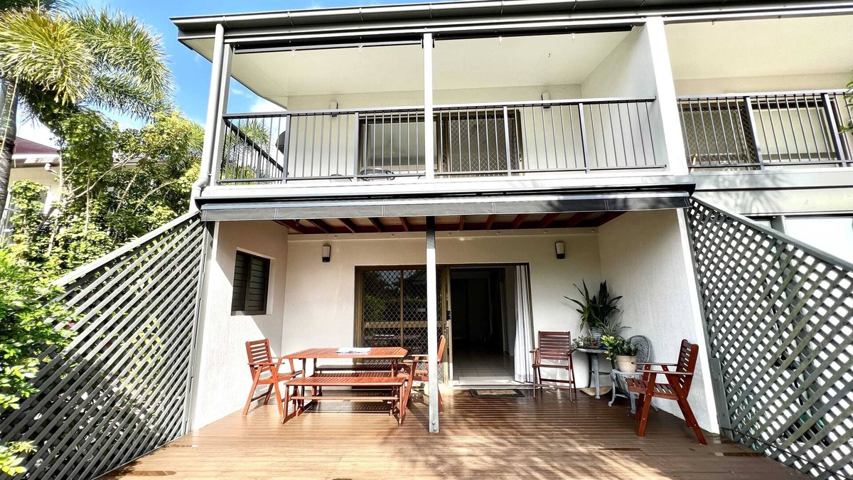 Wongaling Beach Apartment | Timana 1 - Townhouse Across from the Beach