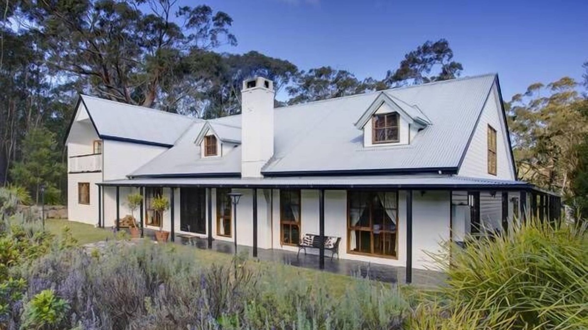 Fitzroy Falls House | Timbalah - a luxurious country retreat