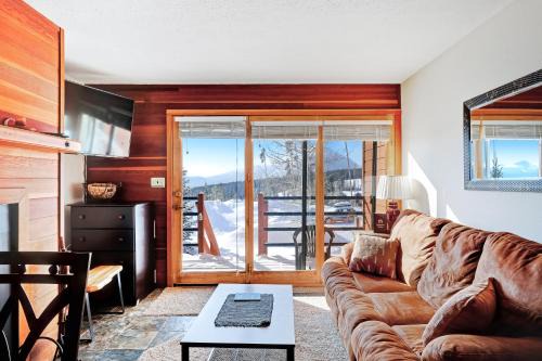 Wildernest Apartment | Timber Ridge Condo