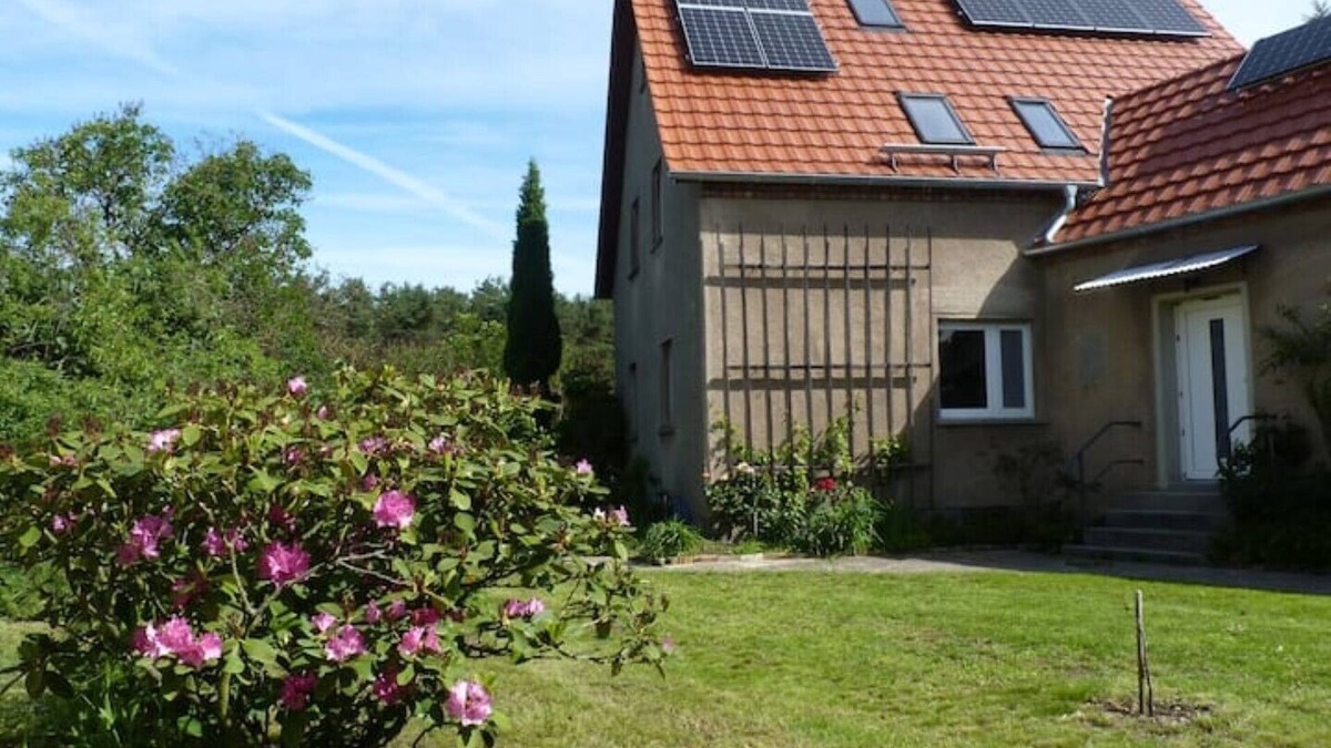 Hermsdorf House | Time-out house Jannowitz with fireplace, sauna and garden in Lower Lusatia