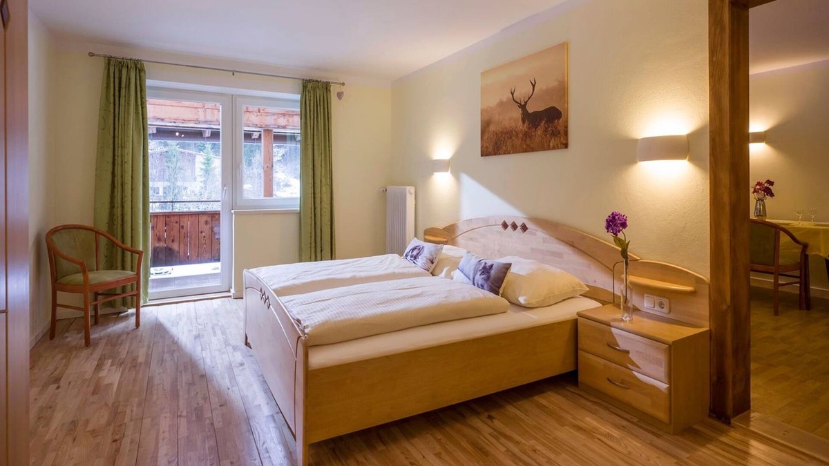 Landl Apartment | Time out in Tyrol: Modern holiday apartment 13 in Austria - family paradise MoNi