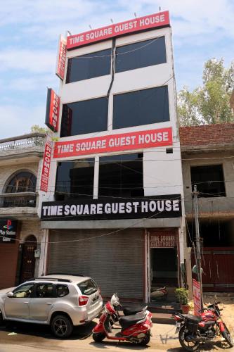 Jalandhar Hotel | Time Square Guest House