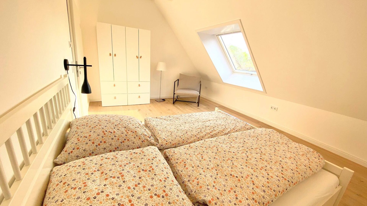 Gross Timmendorf Apartment | Timmenhus - Große Ferienwohnung mit 3 Schlafzimmern und Terrasse am Feldrand