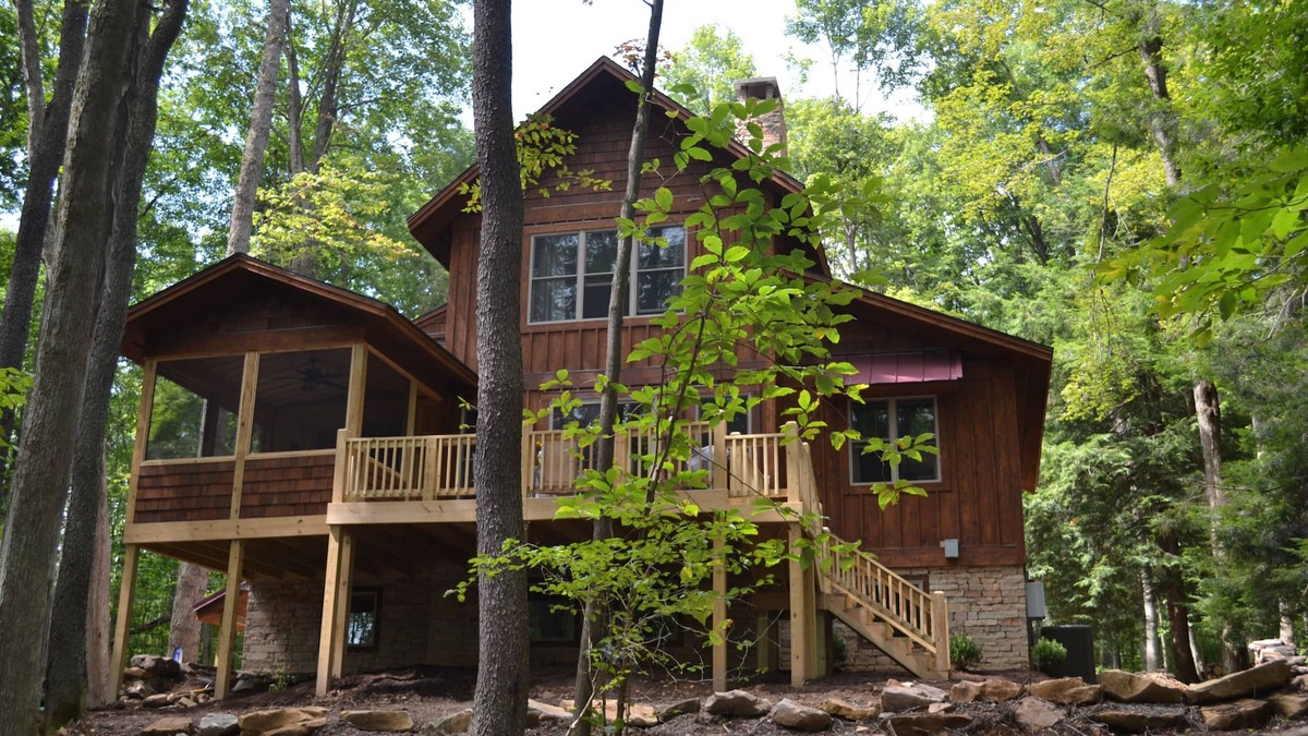 Oakland Ski Chalet | Timroc II, FIVE STAR REVIEWS! LAKE ACCESS, GREAT SWIMMING, PRIVATE 2 ACRES!