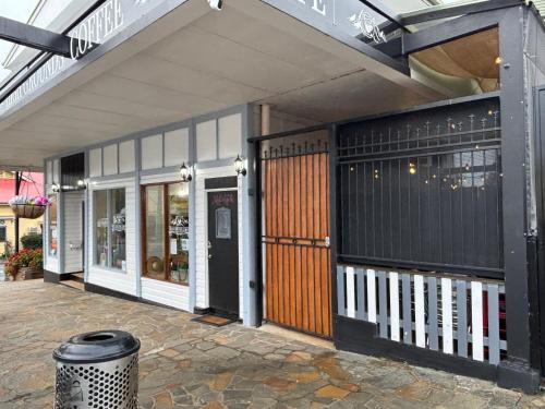 Herberton Apartment | Tin Town suites