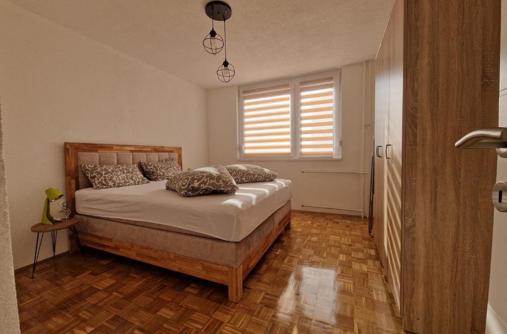 Zenica Apartment | Tina