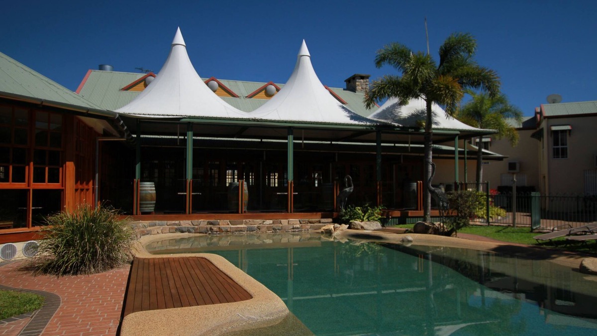 Tinaroo Apartment | Tinaroo Lake Resort