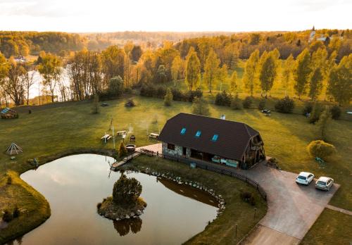 Rouge House | Tindioru Holiday House