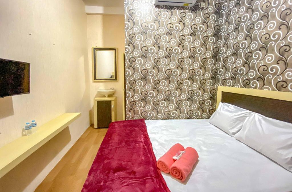 Klojen Hotel | Tini's Guest House Malang Mitra RedDoorz