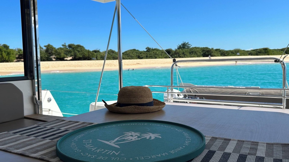 Grand Case Boat Rental | Tintamarre exclusive dinner and night at anchor