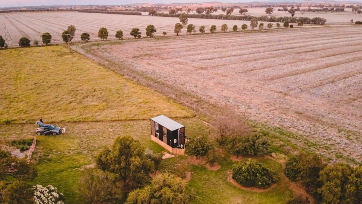 Canowindra House | Tiny Balloon House by Tiny Away
