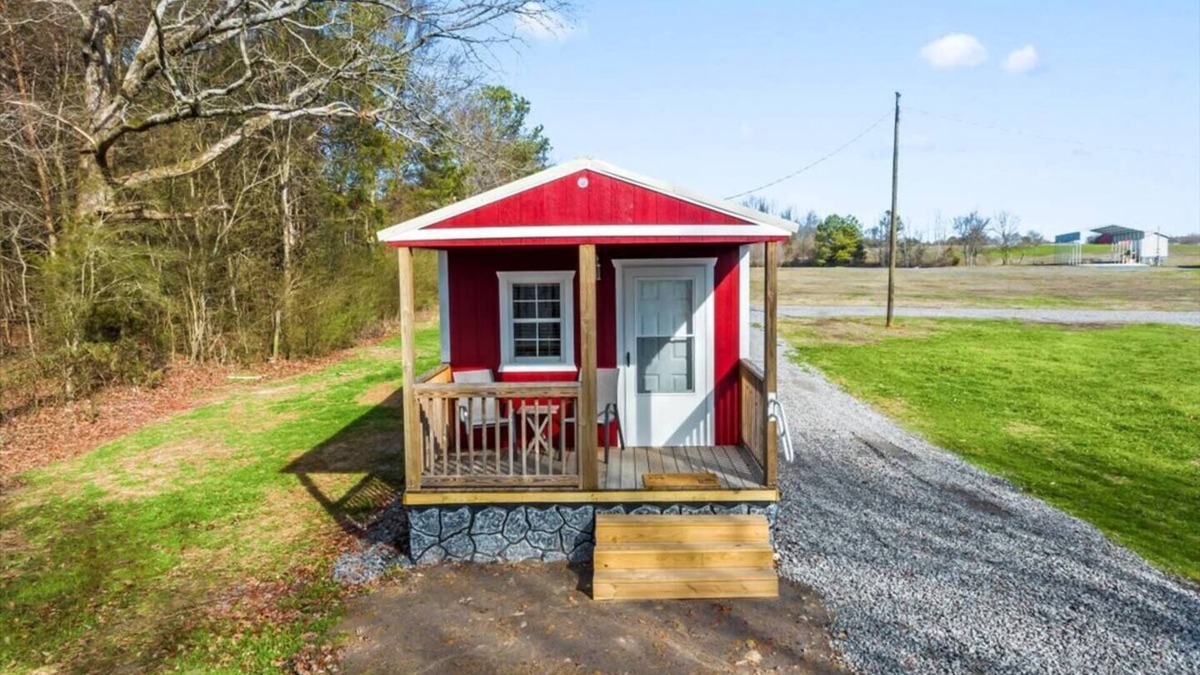 Albertville Apartment | Tiny cabin on 10 acres with pond