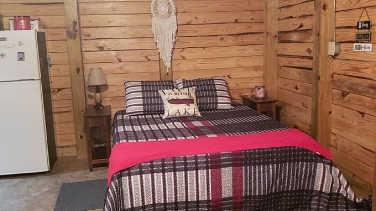 Telogia Cottage | Tiny Cottage at Goat House Farm