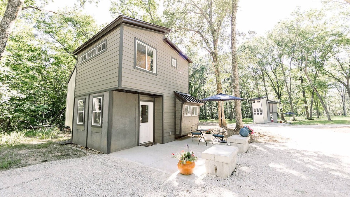 Owensville House | Tiny Home B at Red Oak Valley