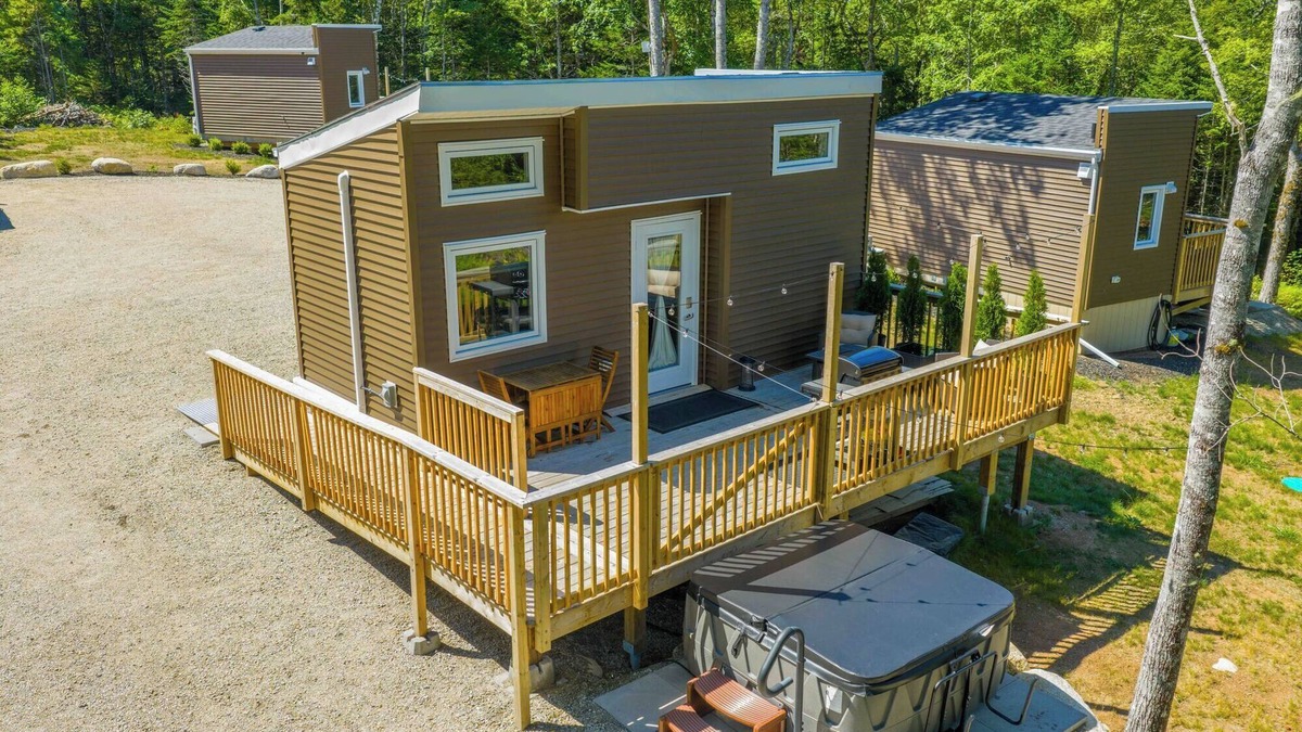 Chester Ski Chalet | Tiny home in Chester Nova Scotia. Hosted by Dordean Suites