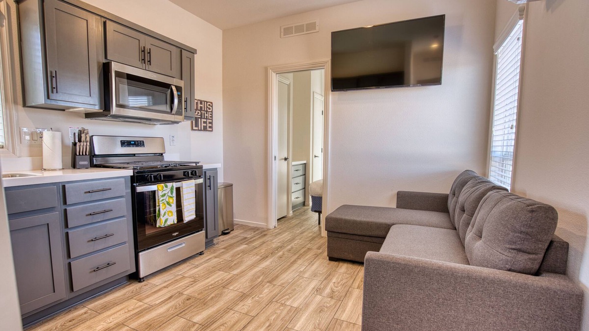 Ehrenberg Cabin | Tiny Home Sleeps 4 at Luxury RV Resort