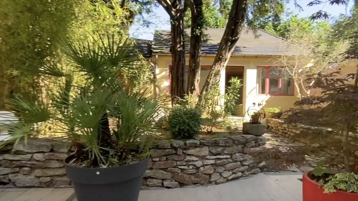 Dun-le-Palestel House | Tiny house - 5 mins off the Valley of the painters