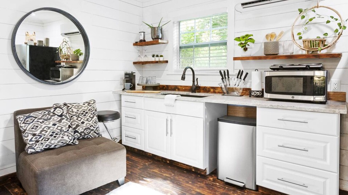 Fairview House | Tiny house at Gold Farm
