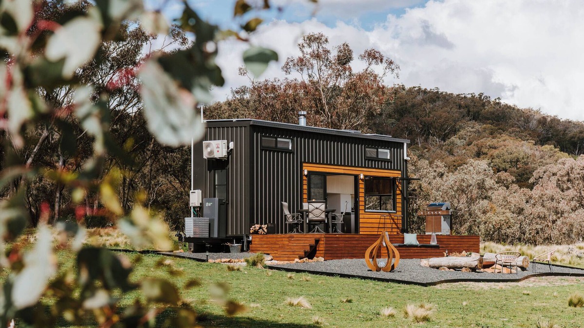 Turondale House | Tiny House at Wildnest Wilderness - TinyNest