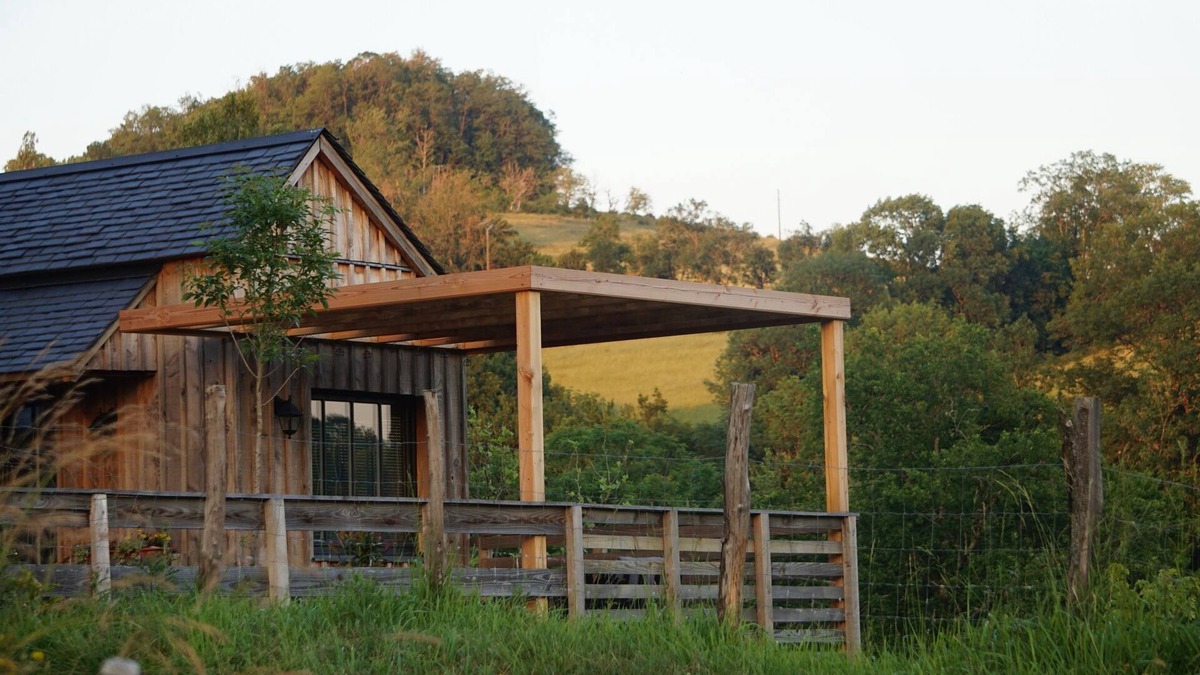 Turenne Cabin | Tiny House - exceptional view of the castle